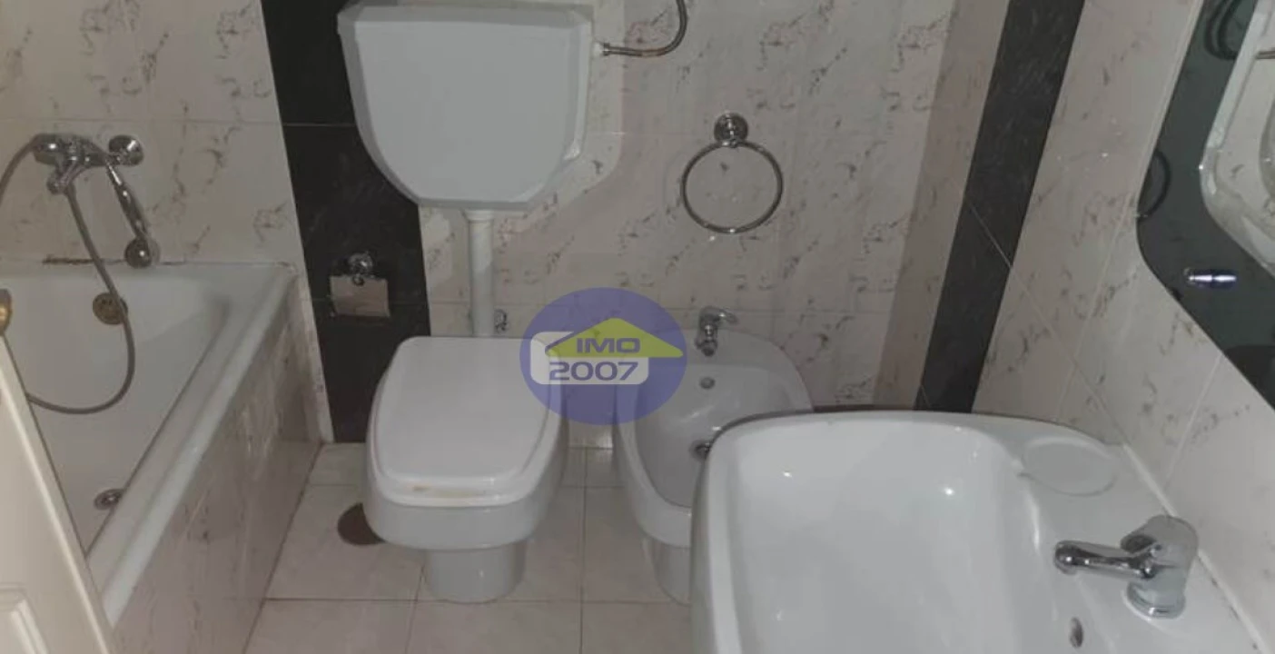 Apartamento T2 para Venda em Paranhos Foto 13
