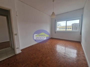 Apartamento T2 para Venda em Paranhos