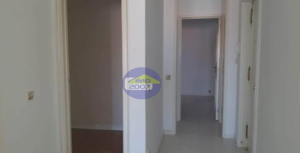 Apartamento T2 para Venda em Paranhos Foto 9