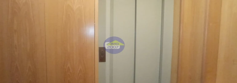 Apartamento T1 para Venda em Paranhos