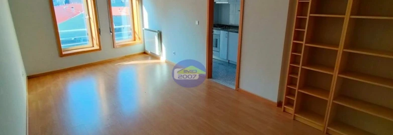 Apartamento T1 para Venda em Paranhos