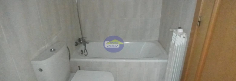 Apartamento T1 para Venda em Paranhos