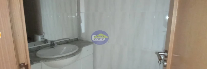 Apartamento T1 para Venda em Paranhos