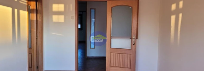 Apartamento T2 para Venda em Cedofeita, Santo Ildefonso, Sé, Miragaia, São Nicolau e Vitória