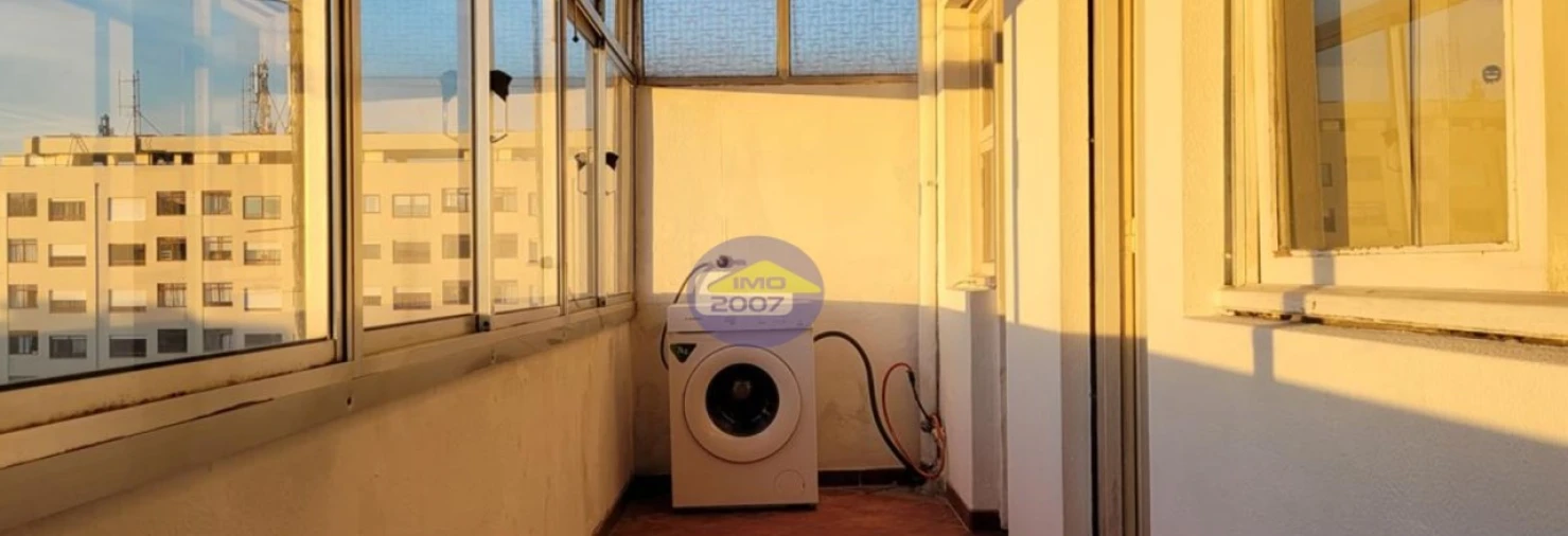Apartamento T2 para Venda em Cedofeita, Santo Ildefonso, Sé, Miragaia, São Nicolau e Vitória Foto 11