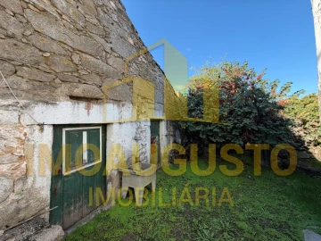 Moradia T2 para Venda em Aldeia da Ponte