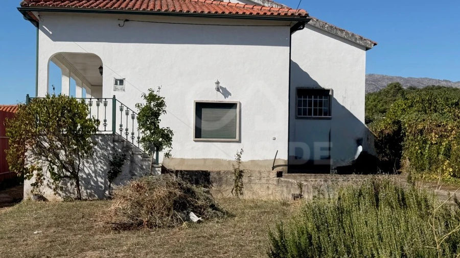 Moradia T4 para Venda em Póvoa de Atalaia e Atalaia do Campo