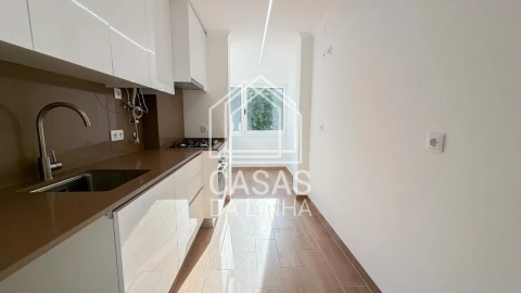 Apartamento T2 para Arrendamento em Cascais e Estoril