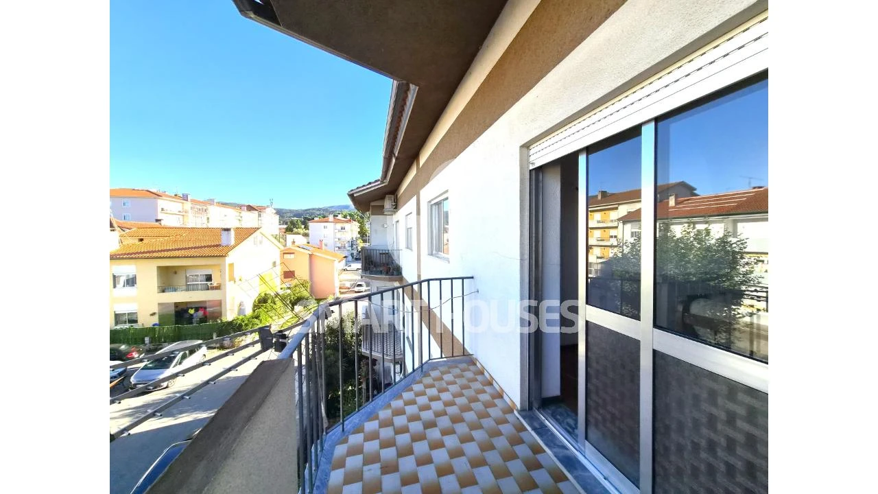 Apartamento T3 para Arrendamento em Arganil Foto 6