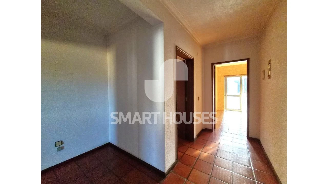 Apartamento T3 para Arrendamento em Arganil Foto 9