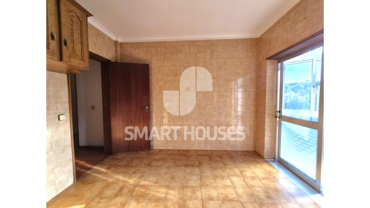 Apartamento T3 para Arrendamento em Arganil Foto 14