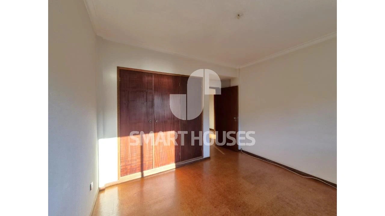 Apartamento T3 para Arrendamento em Arganil Foto 24