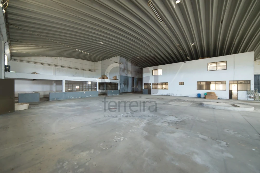 Armazém para Venda em Almeirim Foto 6