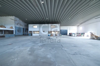 Armazém para Venda em Almeirim