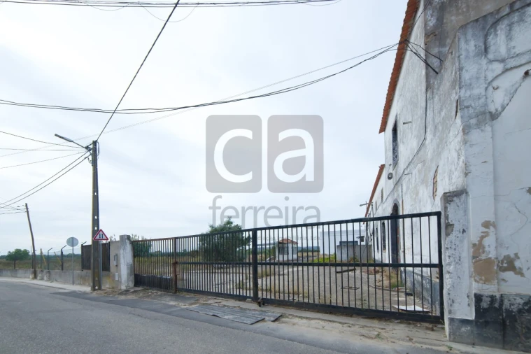 Armazém para Venda em Almeirim Foto 26