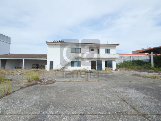 Armazém para Venda em Almeirim Foto 28