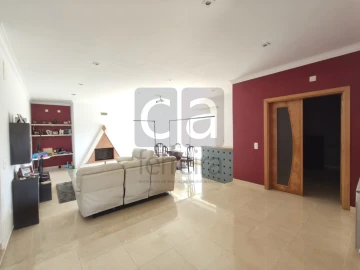Moradia T3 para Venda em Fazendas de Almeirim