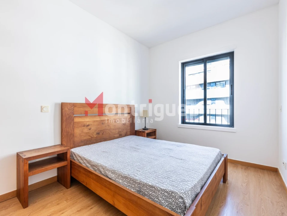 Apartamento T2 para Arrendamento em Parque das Nações Foto 13