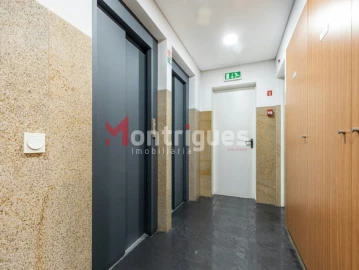 Apartamento T2 para Arrendamento em Parque das Nações