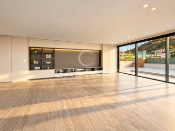 Apartamento T4 para Venda em São Martinho