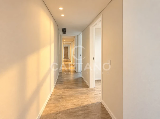 Apartamento T4 para Venda em São Martinho Foto 19