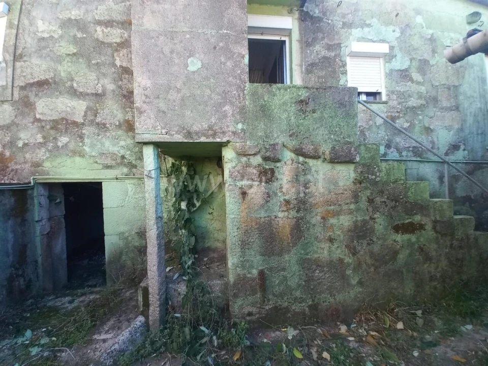 Moradia T0 para Venda em Oliveira do Douro Foto 13