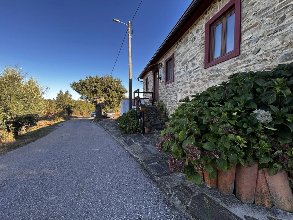 Moradia T3 para Venda em Vila de Rei Foto 4
