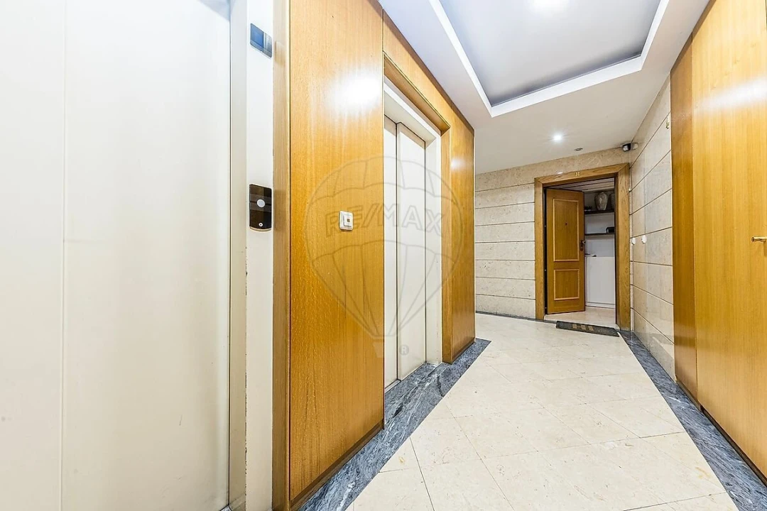 Apartamento T3 para Venda em Lumiar Foto 29