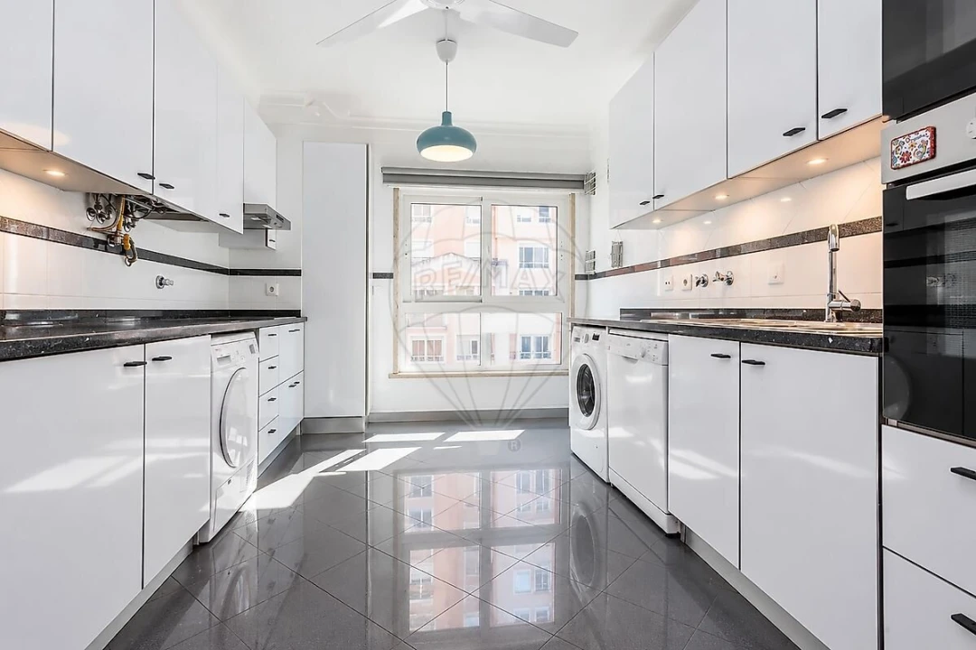 Apartamento T3 para Venda em Lumiar Foto 13