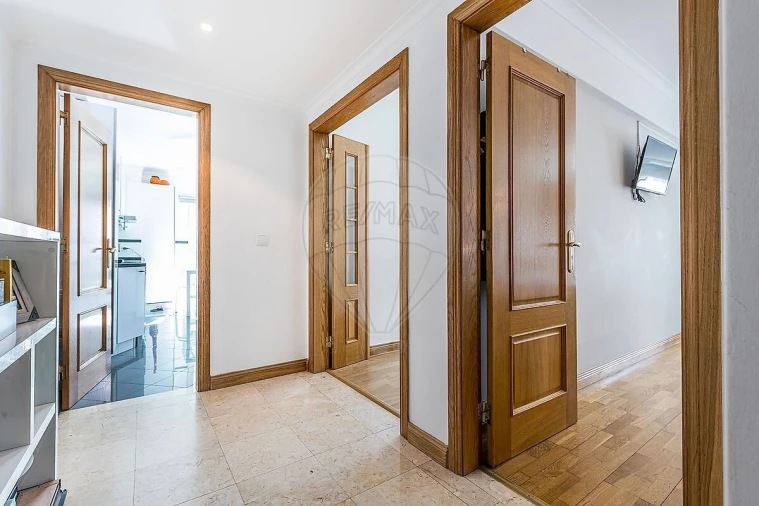 Apartamento T3 para Venda em Lumiar Foto 17