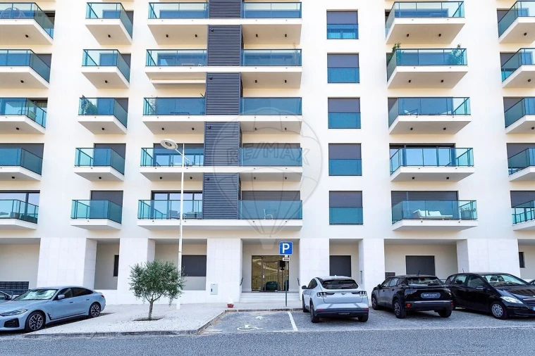 Apartamento T2 para Venda em Lumiar Foto 45