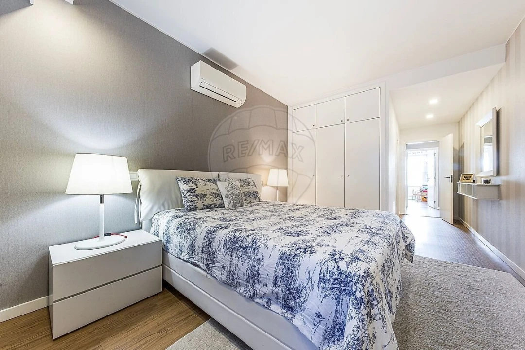 Apartamento T3 para Venda em Parque das Nações Foto 8
