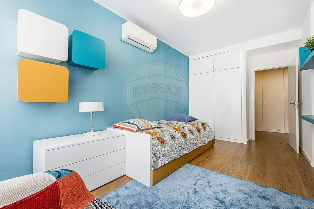 Apartamento T3 para Venda em Parque das Nações Foto 12