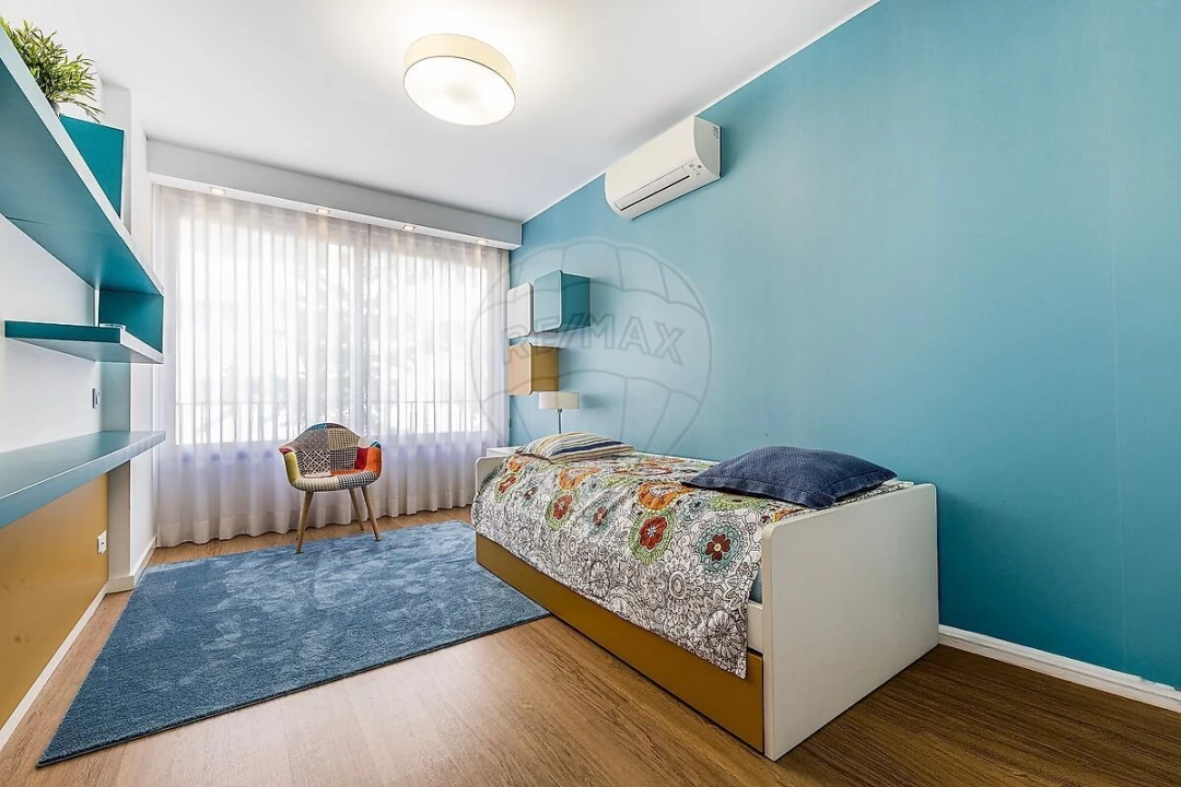 Apartamento T3 para Venda em Parque das Nações Foto 11