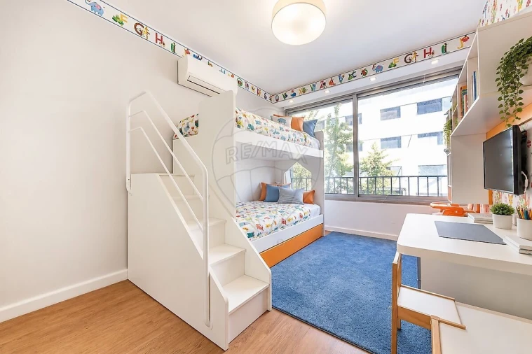 Apartamento T3 para Venda em Parque das Nações Foto 15