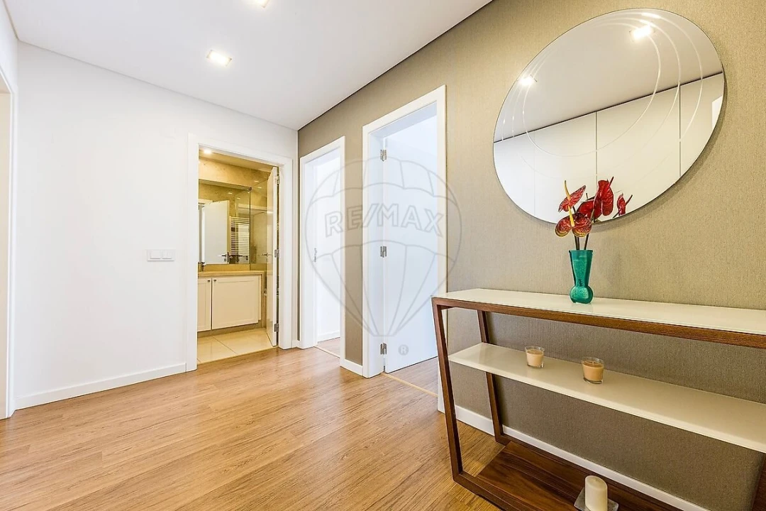 Apartamento T3 para Venda em Parque das Nações Foto 13