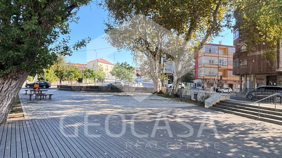 Apartamento T2 para Venda em Algueirão-Mem Martins
