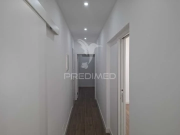 Apartamento T2 para Venda em Falagueira-Venda Nova