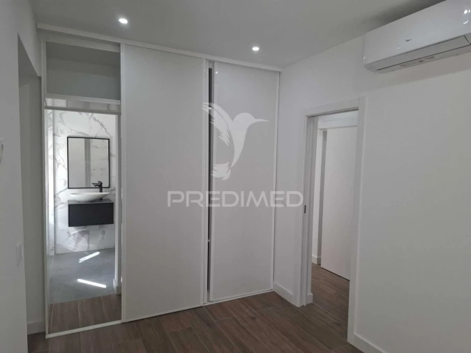 Apartamento T2 para Venda em Falagueira-Venda Nova Foto 13