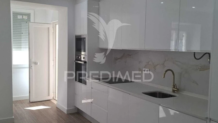 Apartamento T2 para Venda em Falagueira-Venda Nova