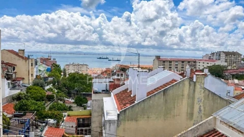 Apartamento T2 para Venda em São Vicente