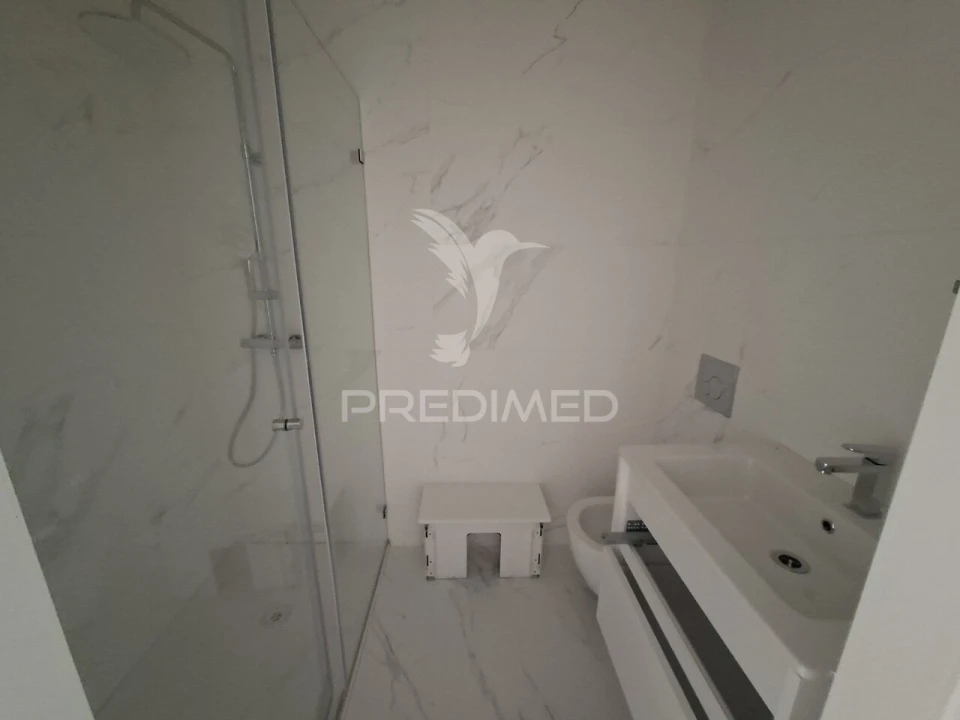 Apartamento T2 para Venda em Bonfim Foto 9