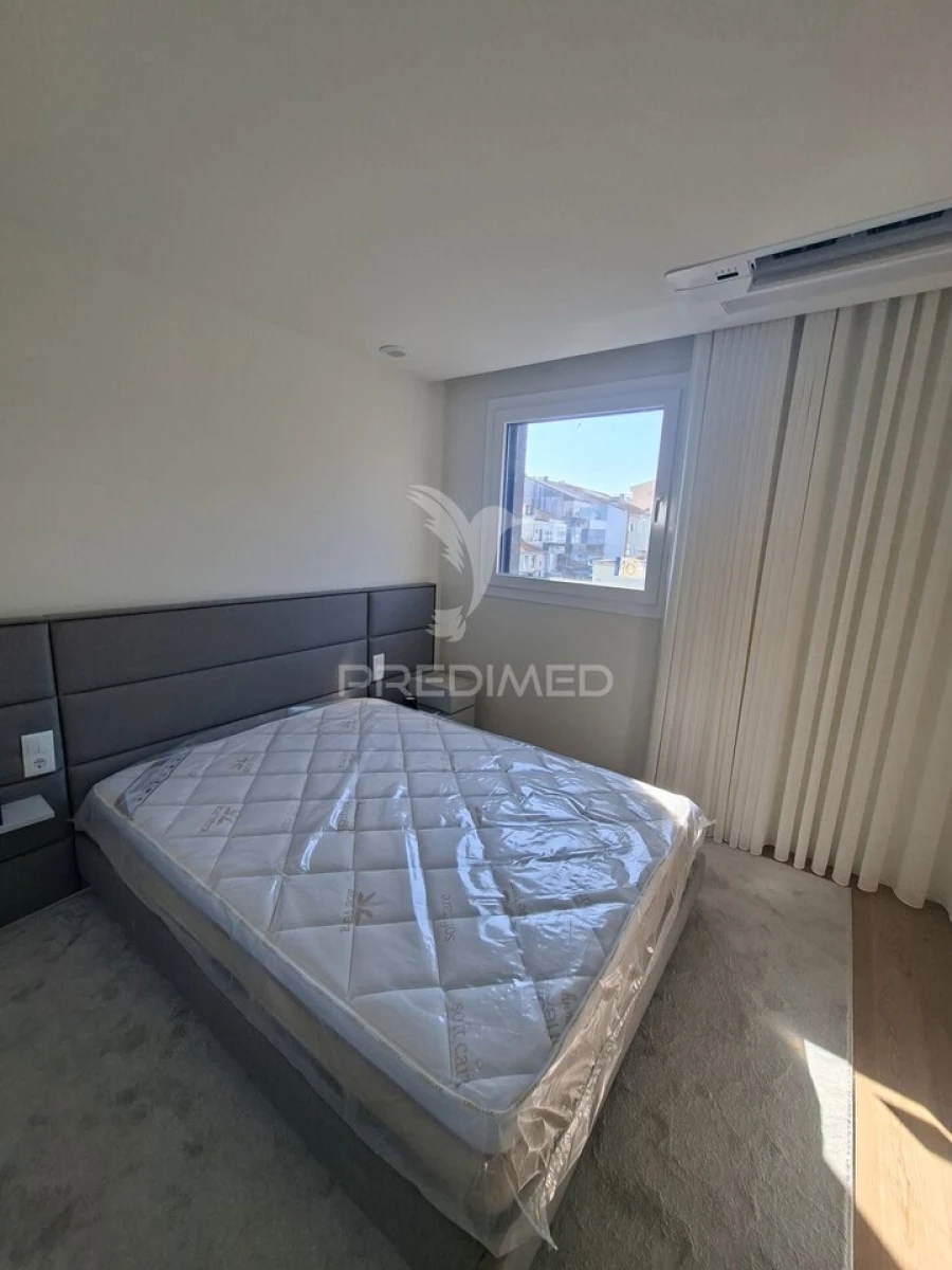Apartamento T2 para Venda em Bonfim Foto 9