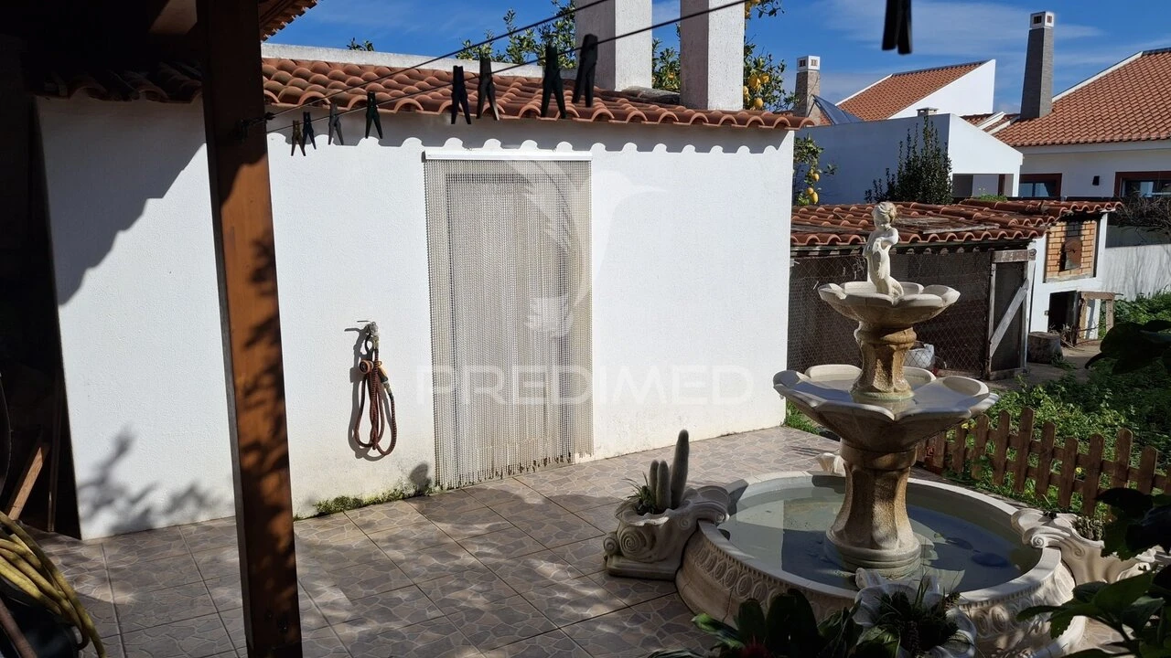 Moradia T2 para Venda em Boavista dos Pinheiros Foto 3