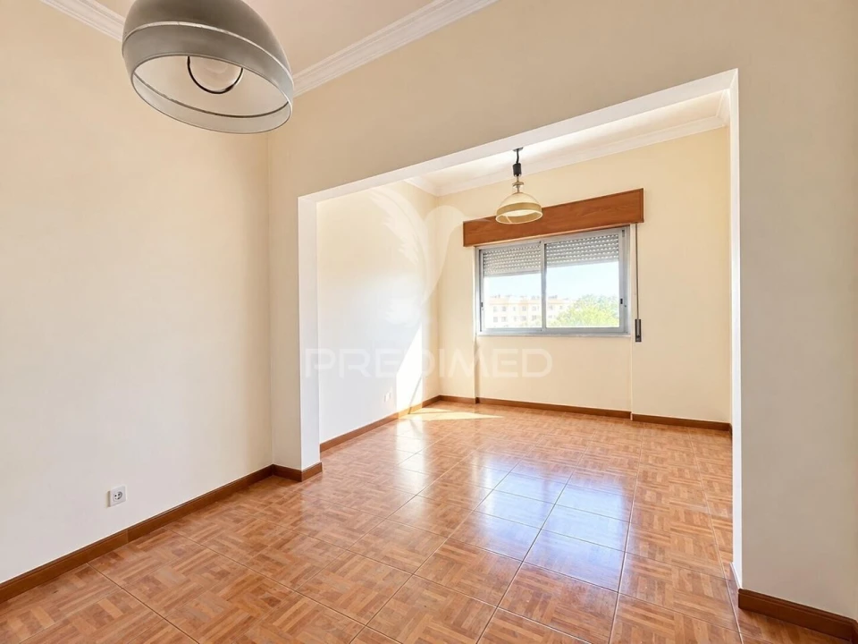 Apartamento T2 para Venda em Seixal, Arrentela e Aldeia de Paio Pires Foto 9