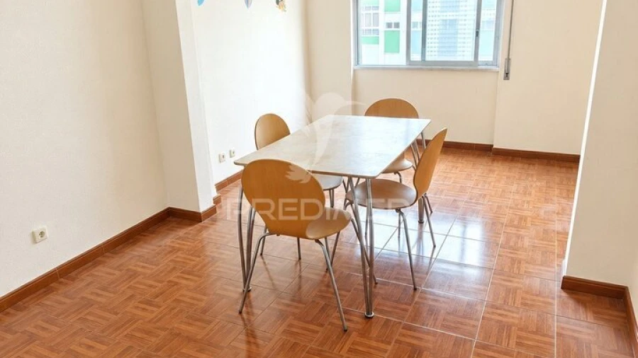 Apartamento T2 para Venda em Seixal, Arrentela e Aldeia de Paio Pires