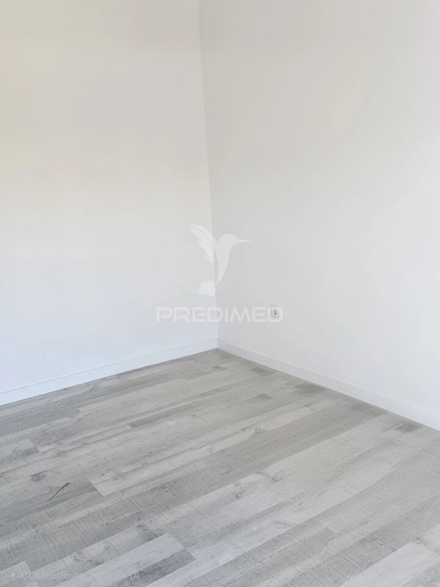 Apartamento T1 para Venda em Baixa da Banheira e Vale da Amoreira Foto 14