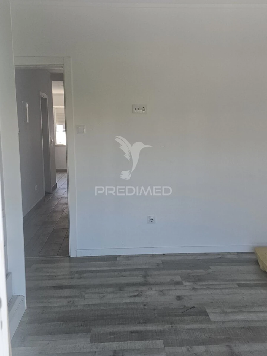Apartamento T1 para Venda em Baixa da Banheira e Vale da Amoreira Foto 13