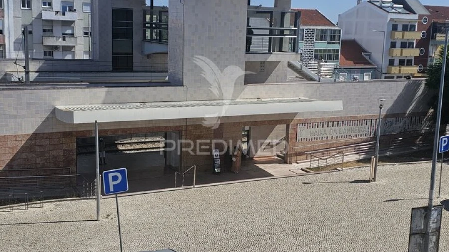 Apartamento T1 para Venda em Baixa da Banheira e Vale da Amoreira