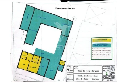 Moradia T3 para Venda em Monte Redondo e Carreira